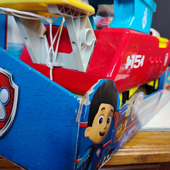 New Paw Patrol Sea Patrol Convertible Boat/Ship - Picture 2 of 10